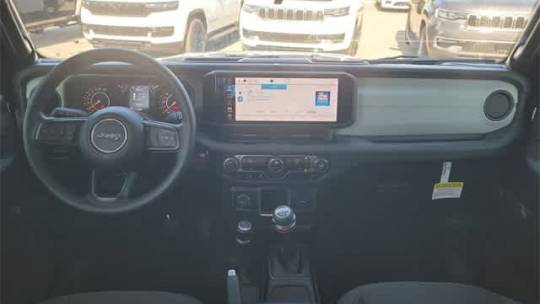 2024 Jeep Gladiator
