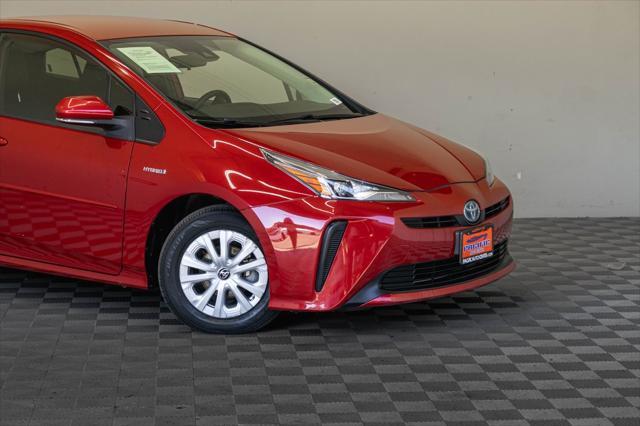2020 toyota prius l