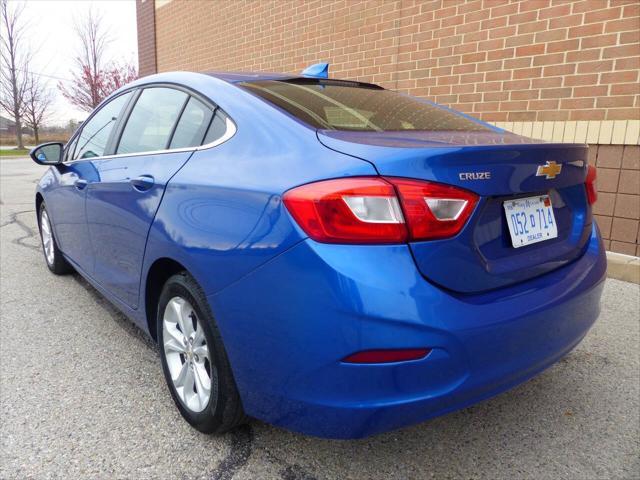 2019 chevrolet cruze lt
