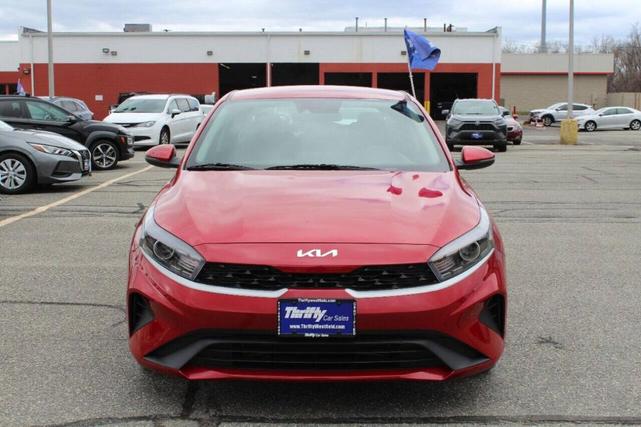 2023 kia forte lxs