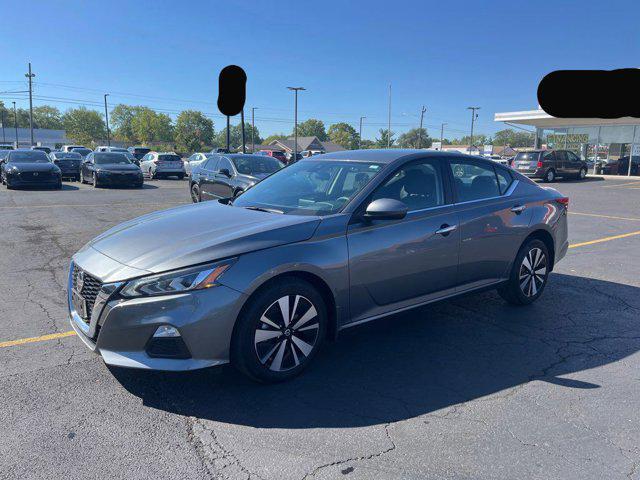 2022 nissan altima 2.5 sv