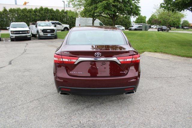 2014 toyota avalon xle in fishers, indiana