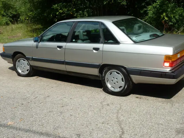 audi 200 turbo - clean condition -type 44 - 1989 model