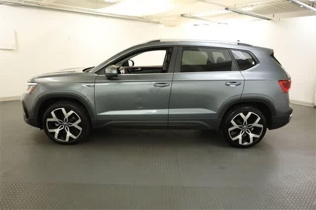 2022 volkswagen taos 1.5t sel