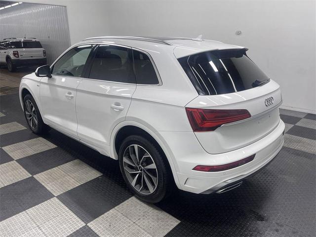 2022 audi q5 45 s line premium plus