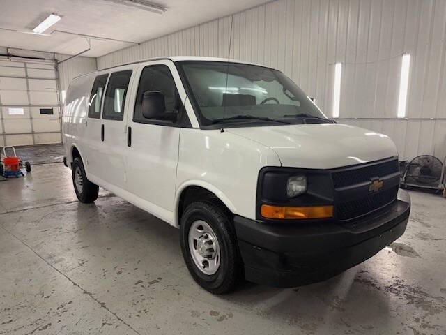 2017 chevrolet express 3500 work van