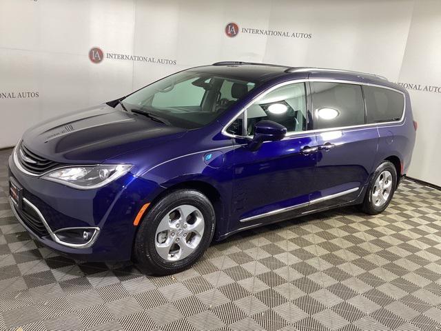 2018 chrysler pacifica hybrid touring l