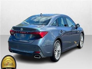 2022 Toyota Avalon limited