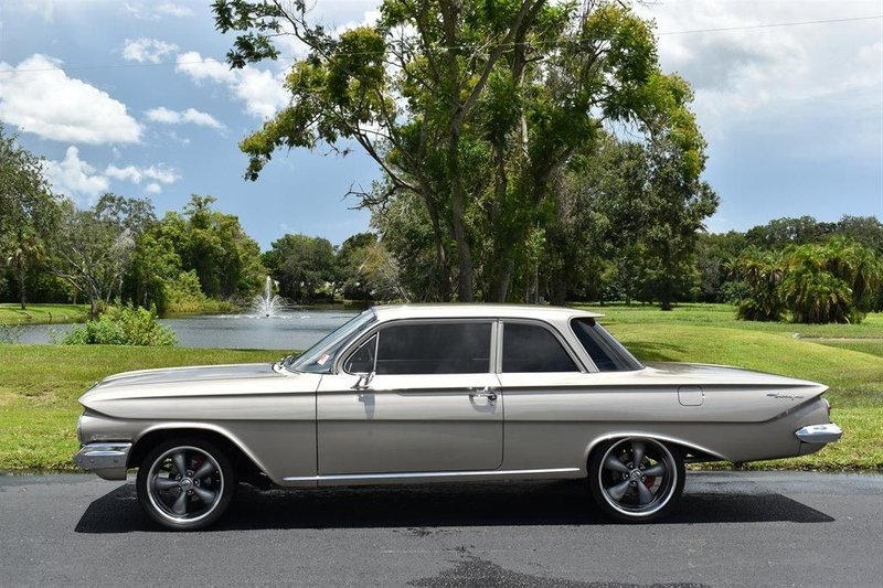 1961 chevrolet biscayne