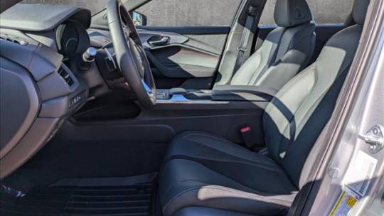 2025 Acura TLX