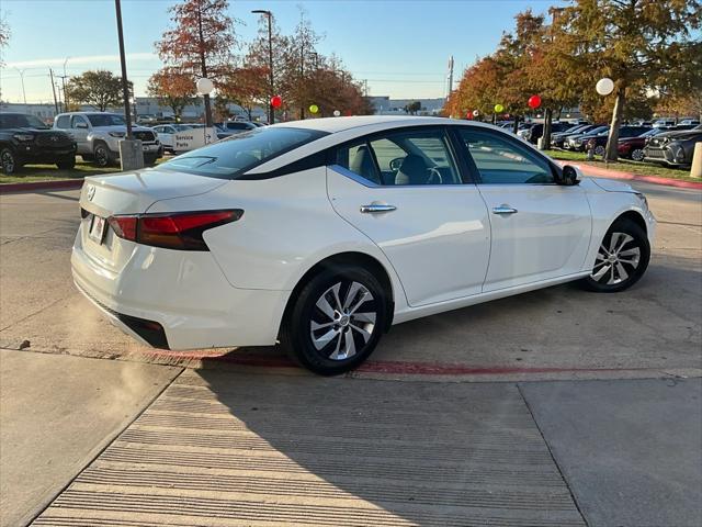2023 nissan altima s fwd
