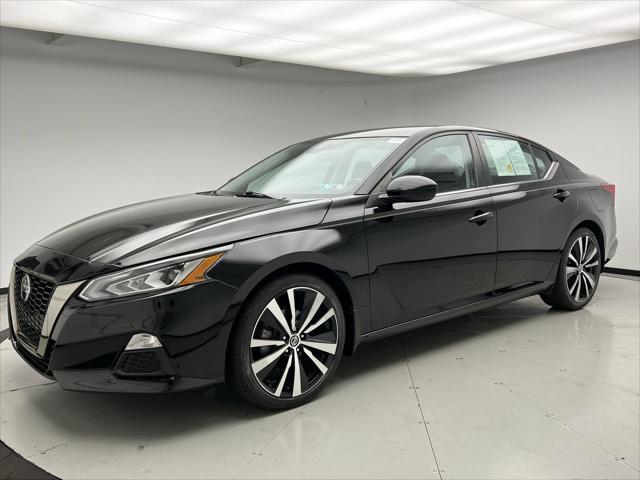 2022 nissan altima sr fwd