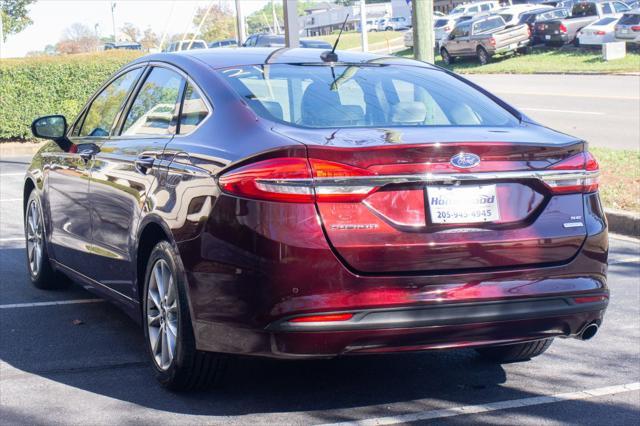 2017 ford fusion se
