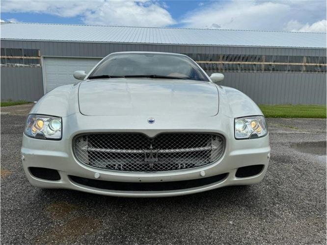 2005 maserati quattroporte in staunton, illinois