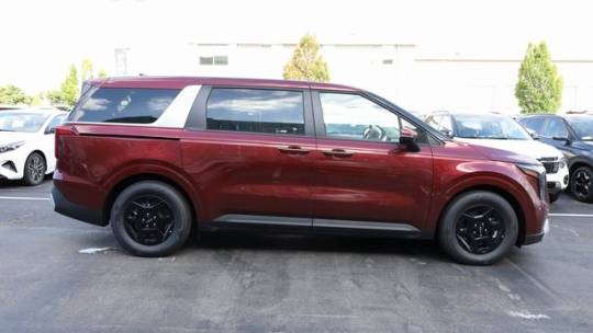 2025 Kia Carnival