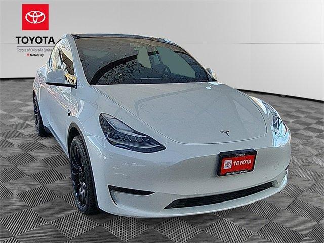 2022 tesla model y long range