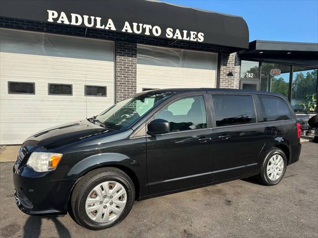 2018 dodge grand caravan se