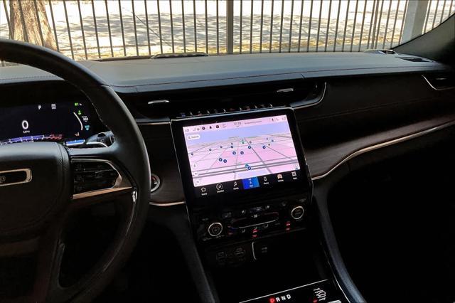 2023 jeep grand cherokee 4xe summit