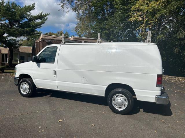 2011 ford e150 cargo
