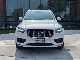 2021 Volvo XC90 t6 momentum 6-passenger