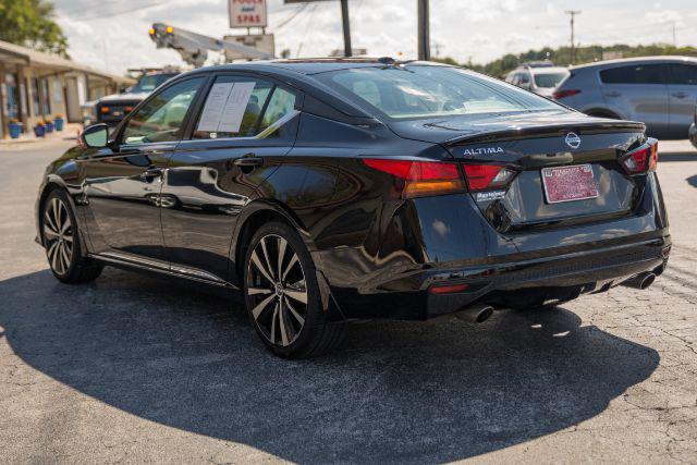 2019 nissan altima 2.5 sr