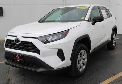 2022 toyota rav4 le in belle center, missouri