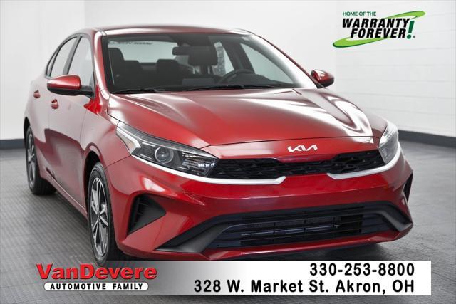 2022 kia forte lxs