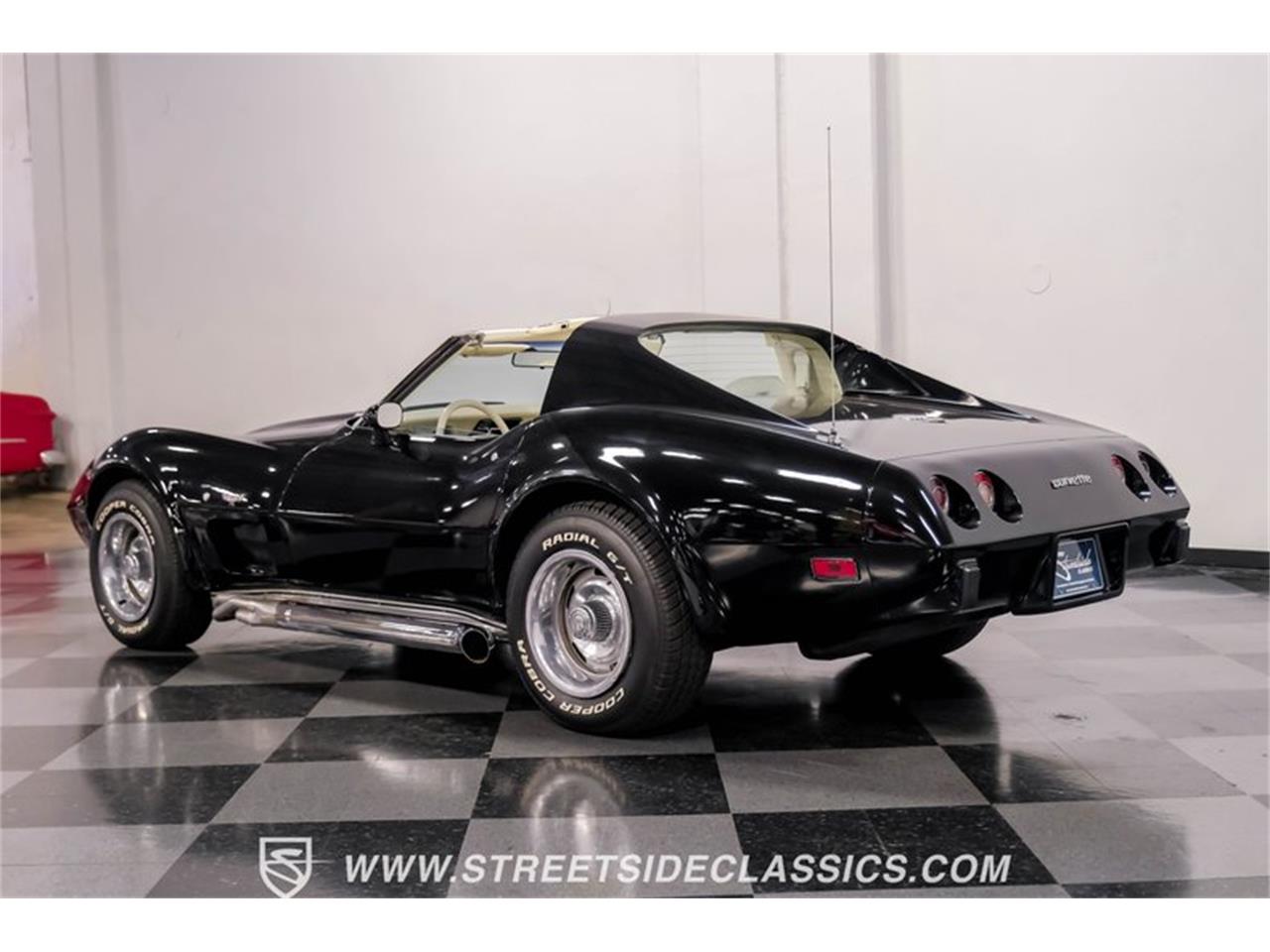1977 chevrolet corvette