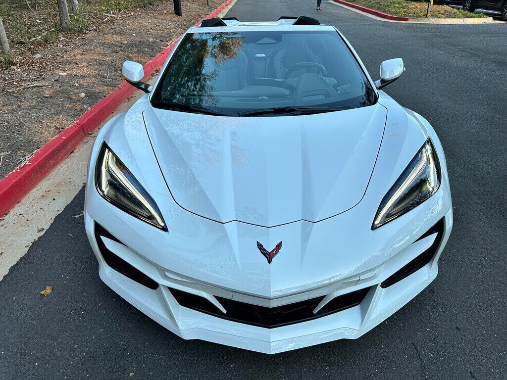 2024 chevrolet corvette e-ray