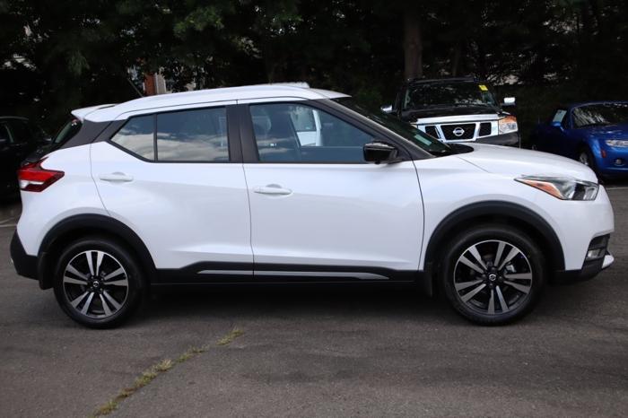 new 2019 nissan kicks sr alexandria, va 22304 for sale in alexandria, virginia