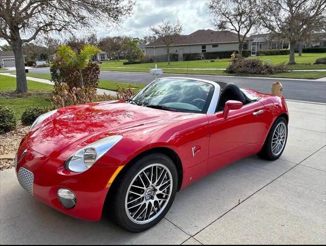 2006 pontiac solstice base 2dr convertible