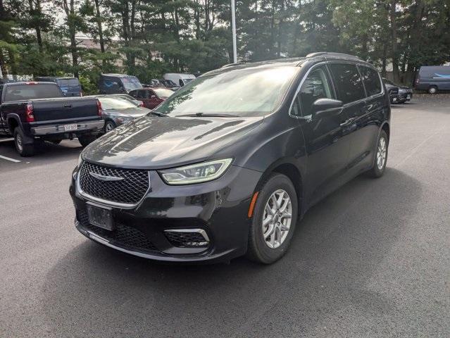 2022 chrysler pacifica touring-l