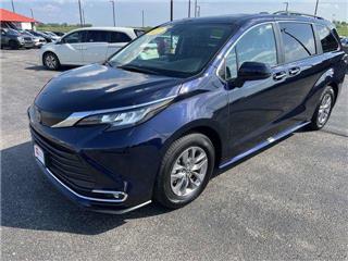 2023 Toyota Sienna xle 7-passenger