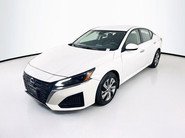 2023 nissan altima s fwd