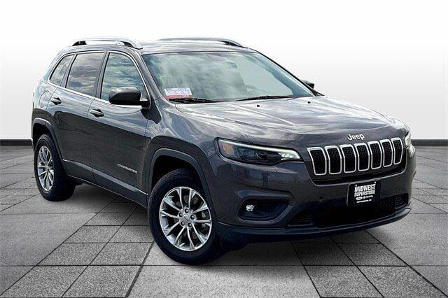 2019 jeep cherokee latitude plus in hutchinson, kansas