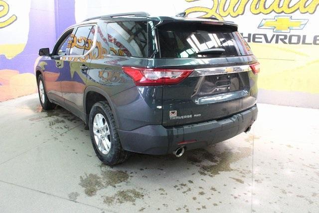 2020 chevrolet traverse lt cloth
