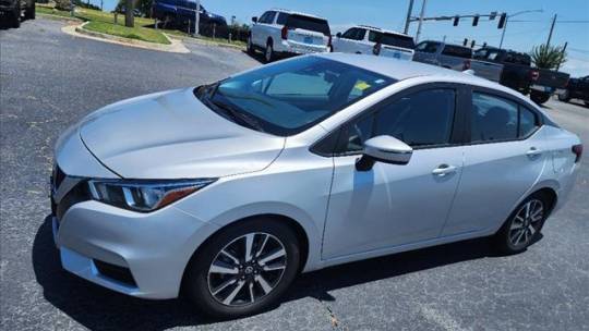 2021 Nissan Versa 1.6 sv