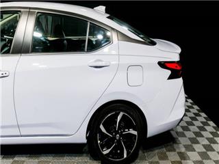 2023 Nissan Versa sr