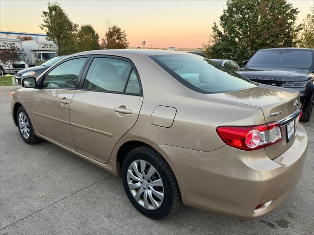 2012 toyota corolla le