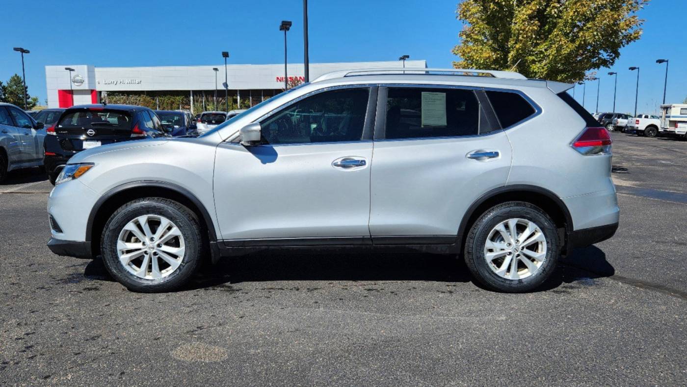 2014 nissan rogue sv