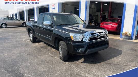 2015 toyota tacoma base