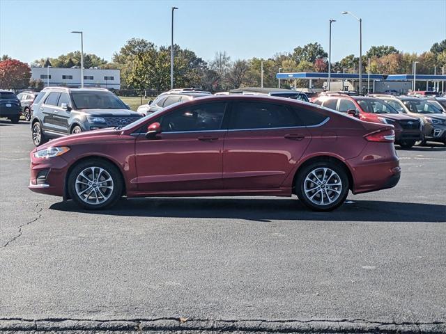 2020 ford fusion se