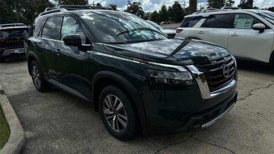 2024 Nissan Pathfinder sl