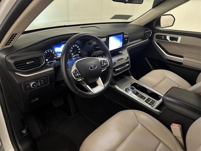 2021 ford explorer xlt