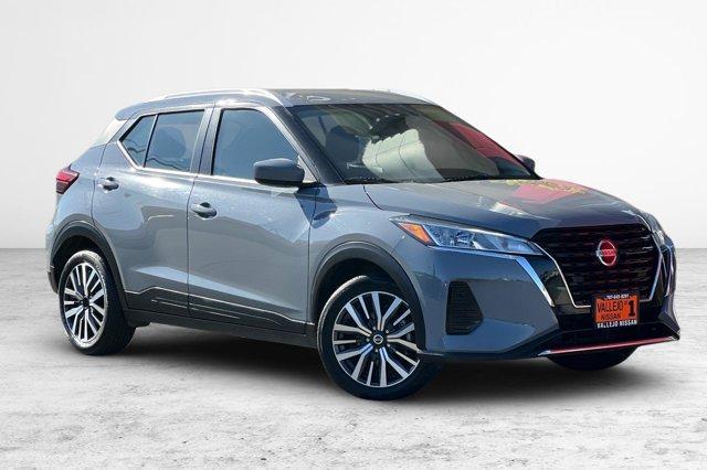 2021 nissan kicks sv