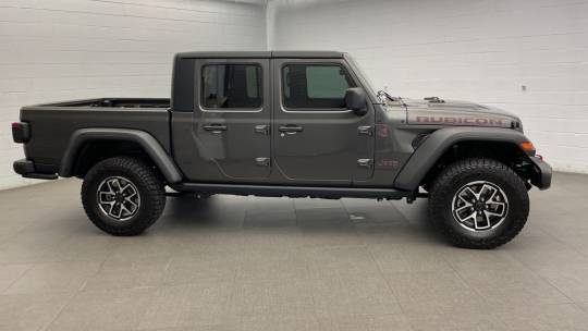 2024 Jeep Gladiator