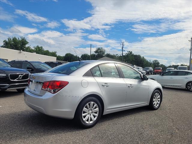 2011 chevrolet cruze ls