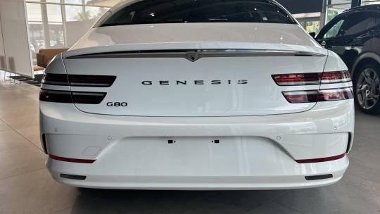 2023 Genesis G80