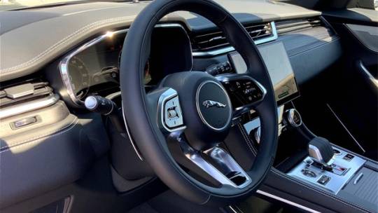 2025 Jaguar F-Pace