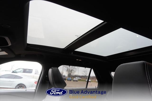 2022 ford explorer st